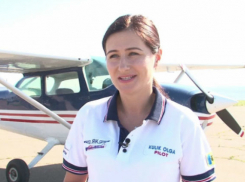 Очаровательная экономист стала первой женщиной-пилотом Молдовы