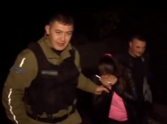 Девушки-матершинницы устроили пьяный дебош в ночном клубе и инспекторате полиции на Рышкановке 