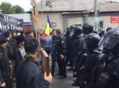 Священнослужители Молдовы требуют от властей запретить гей-парады