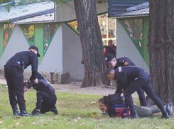 В центре Кишинева карабинеры задержали мужчину и женщину