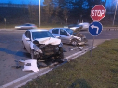 Два автомобиля разбились в столкновении в Яловенах: с водителями произошло чудо