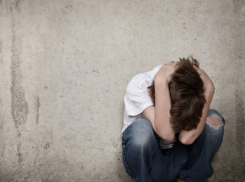 Приговорен к 17 годам: педофил заманивал 14-летнего сироту дорогими подарками