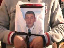 На похоронах в селе Магдачешты родственники обвинили в гибели горняков руководителя шахты 