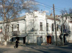 Немецкого дипломата сбила женщина за рулем автомобиля на тротуаре в центре Кишинева