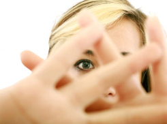 Сайты для педофилов опубликовали снимки 19 несовершеннолетних из Молдовы