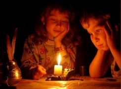 Массовые отключения электроэнергии произойдут в среду в столице и 16 районах Молдовы 