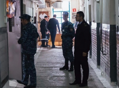 Правительство Молдовы повысило зарплату тюремщикам