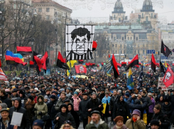 Жена Саакашвили заявила на грандиозной акции протеста, что Порошенко «перешел красную черту»