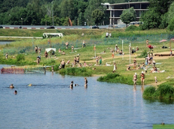 Мужчины утонули во время купания в озере и в Днестре 