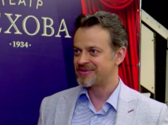 Константин Харет – о зарплатах актеров и конфликте в театре