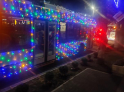 В Кишиневе «нарядили» троллейбусы и автобусы