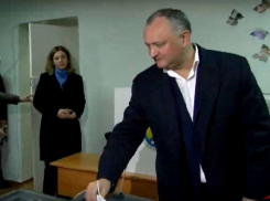 Сегодня на референдуме жителям Кишинева нужно поставить точку, - Игорь Додон 