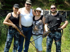 Один из руководителей НЦБК получил ружье за 150 тысяч леев в подарок