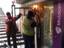 Все подземные переходы в Кишиневе открыли круглосуточно