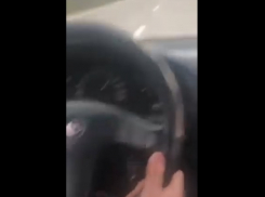 «Герои» повсюду: близ Бельц водитель рисковал жизнями людей ради лайков