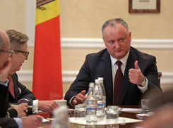 Игорь Додон уведомил послов стран ЕС о недопустимости перехода к одномандатной избирательной системе