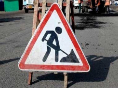 Центр столицы внезапно остался без воды из-за прорвавшего водопровода 