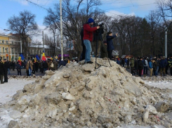 В каких условиях снимают протест журналисты 