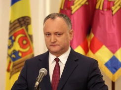 Додон о предложении Плахотнюка изменить избирательную систему: Эта издевательская инициатива недопустима