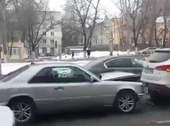 В результате цепной аварии в Кишиневе один человек госпитализирован