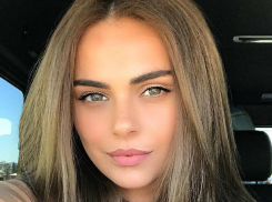 «Натуральная» секс-бомба Ксения Дели вернулась в Молдову и ошеломила поклонников