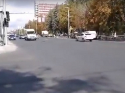 Разрекламированная либералами разметка на проспекте Штефана чел Маре местами даже не была нанесена