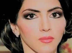 Сексуальная брюнетка расстреляла любовника и женщин в штаб-квартире YouTube в Калифорнии