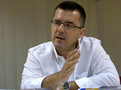 Средством для манипуляций и ловушкой для электората назвали унионизм в Румынии