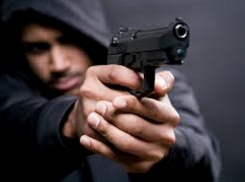 Выстрелом в голову завершилась для кишиневца проверка нового пистолета