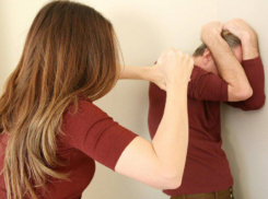 Жаркая молдаванка пригрозила итальянцу убийством за отказ заниматься с ней сексом