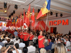 Бесспорную победу ПСРМ на парламентских выборах показал опрос