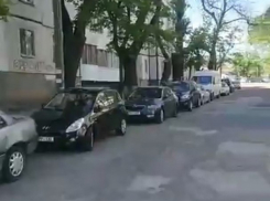 Видеодоказательство хамства ленивых водителей сделал возмущенный житель Кишинева 