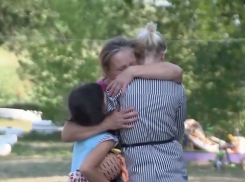 Юную украинку заставляли пить алкоголь и возили к мужчинам для платного секса