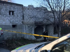 В соцсети опубликованы видео из здания в Страшенах, где найдено тело девочки