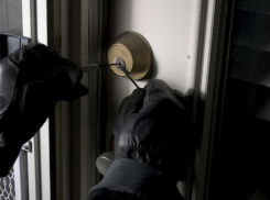 В Бельцах двое молодых людей попытались ограбить дом пожилой женщины