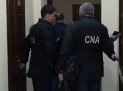 Судебного исполнителя и оценщика задержали за коррупцию сотрудники НЦБК 