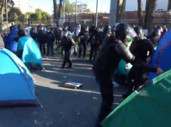 Президентура нашла оправдание применению силы против протестующих 