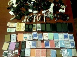 Обыски в криковской тюрьме лишили заключенных алкоголя, карт и мобильных телефонов