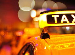 В Кишиневе таксиста ударили ножом после ссоры с пассажирами