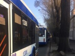 Адовые пробки на многих улицах столицы из-за отключения электроэнергии