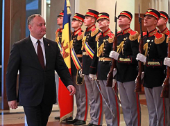 Президент Молдовы вылетел в Москву на встречи с Путиным, патриархом, Грефом и Миллером 