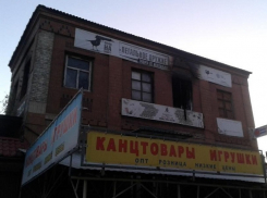 Пять человек заживо сгорели в западне в дешевом хостеле на Украине