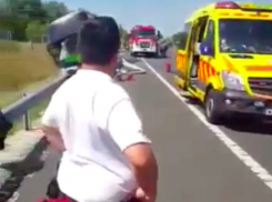 Венгры пригрозили отрезать ногу мужчине из Молдовы