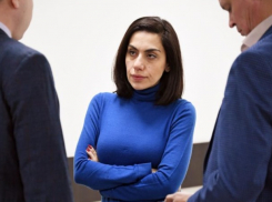 «Жизнь превращается в сюжет»: Карина Цуркан - о суде, тюрьме, семье и недругах
