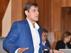 Мании преследования поддался Усатый, заявив о задержании своего соратника Игоря Шеремета 