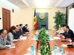 Исчезнувшие деньги вкладчиков мешают Молдове работать с МВФ,  - эксперты