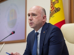 Филип божится, что не держится за свое депутатское кресло