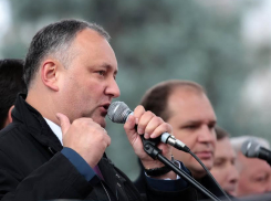 Додон предупредил послов ЕС, чем обернется их дальнейшая поддержка олигархической власти в Молдове 