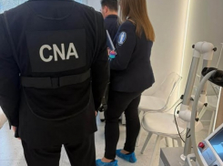 CNA обнаружил поддельный диплом у работницы столичного салона красоты