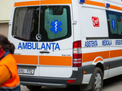 Пожилой человек выбросился из окна больничной палаты и погиб